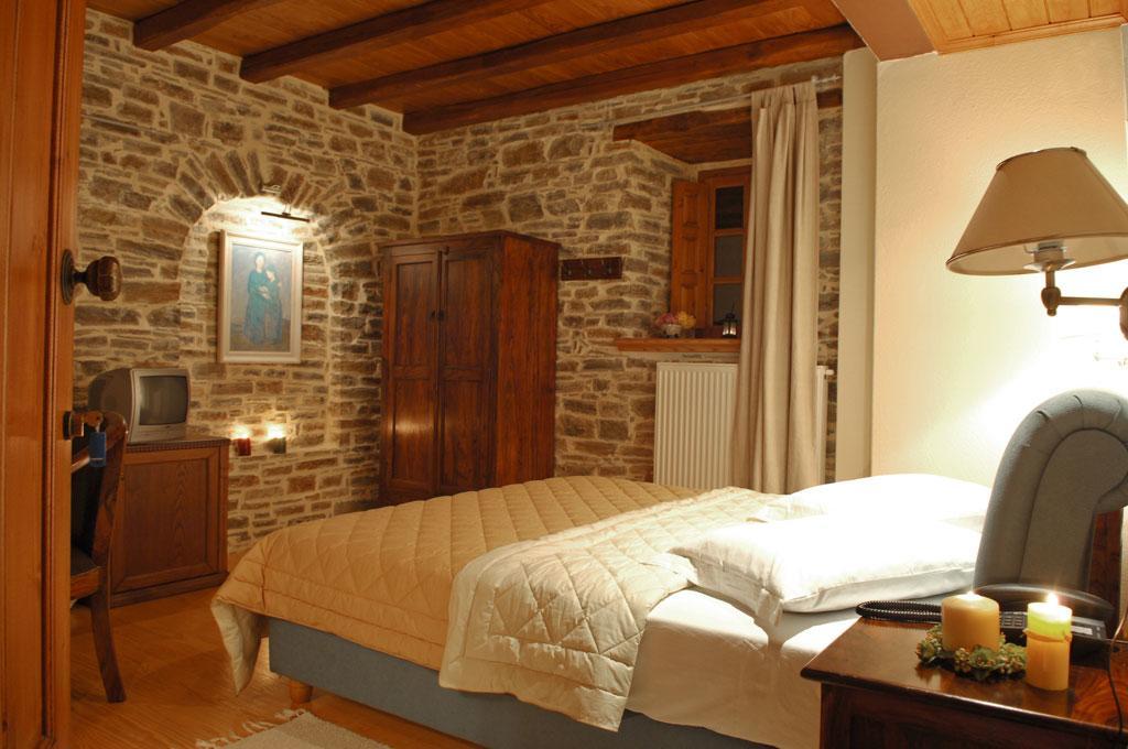 Xenonas Ton Chromaton Otel Lafkos Dış mekan fotoğraf